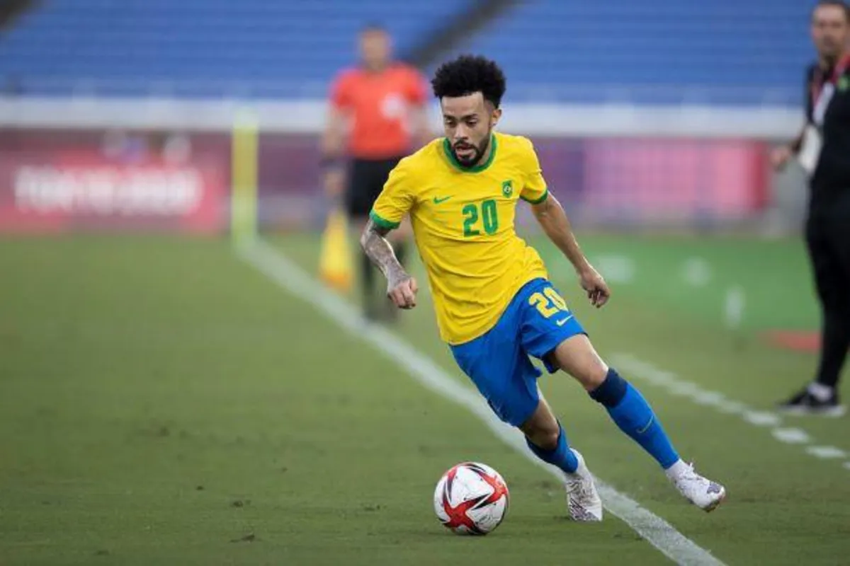Imagem ilustrativa da imagem Com um a menos, Brasil empata sem gols com Costa do Marfim