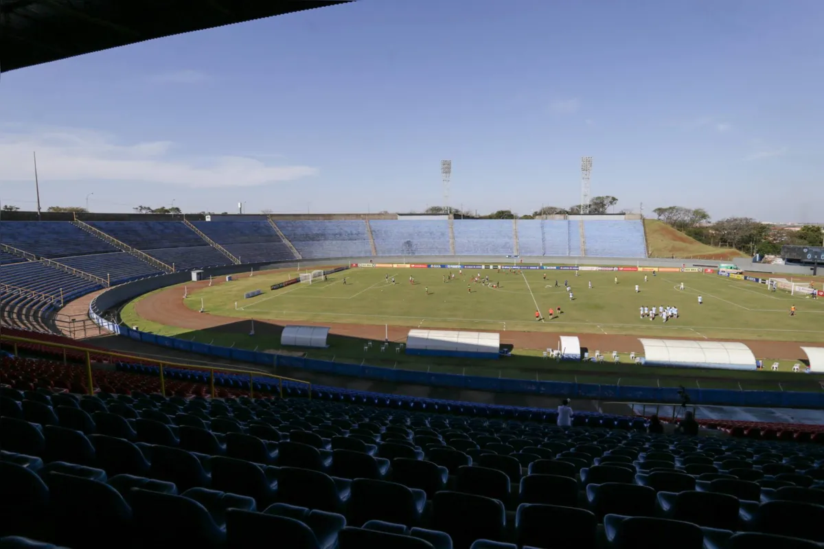 Imagem ilustrativa da imagem Estádio do Café completa 45 anos com projeto desatualizado
