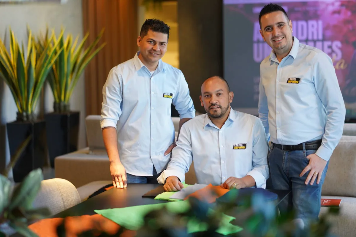 Imagem ilustrativa da imagem Londri Uniformes, a marca que veste sua empresa