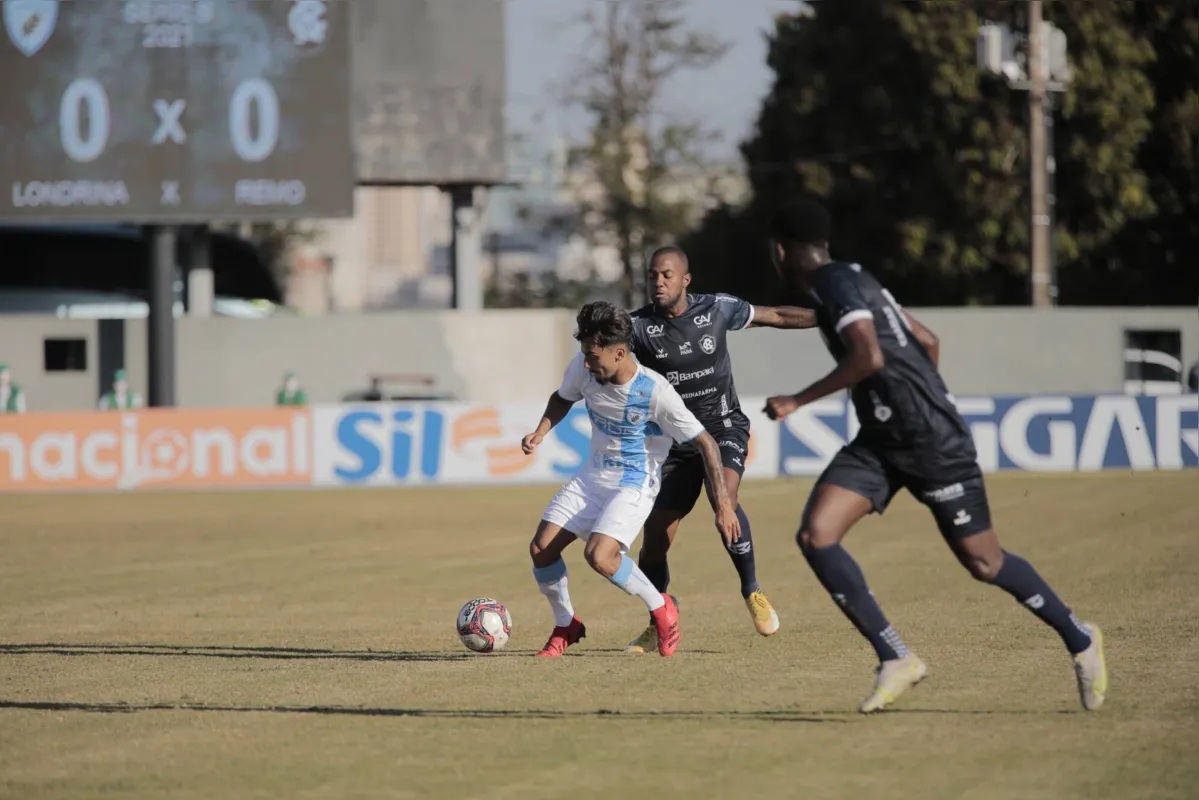 Imagem ilustrativa da imagem Londrina vence o Remo e desencanta no estádio do Café