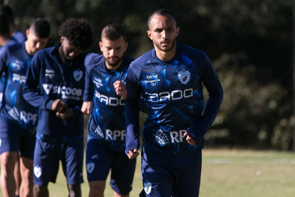 Marcelo Freitas deve desfalcar o LEC nos três próximos jogos da série B