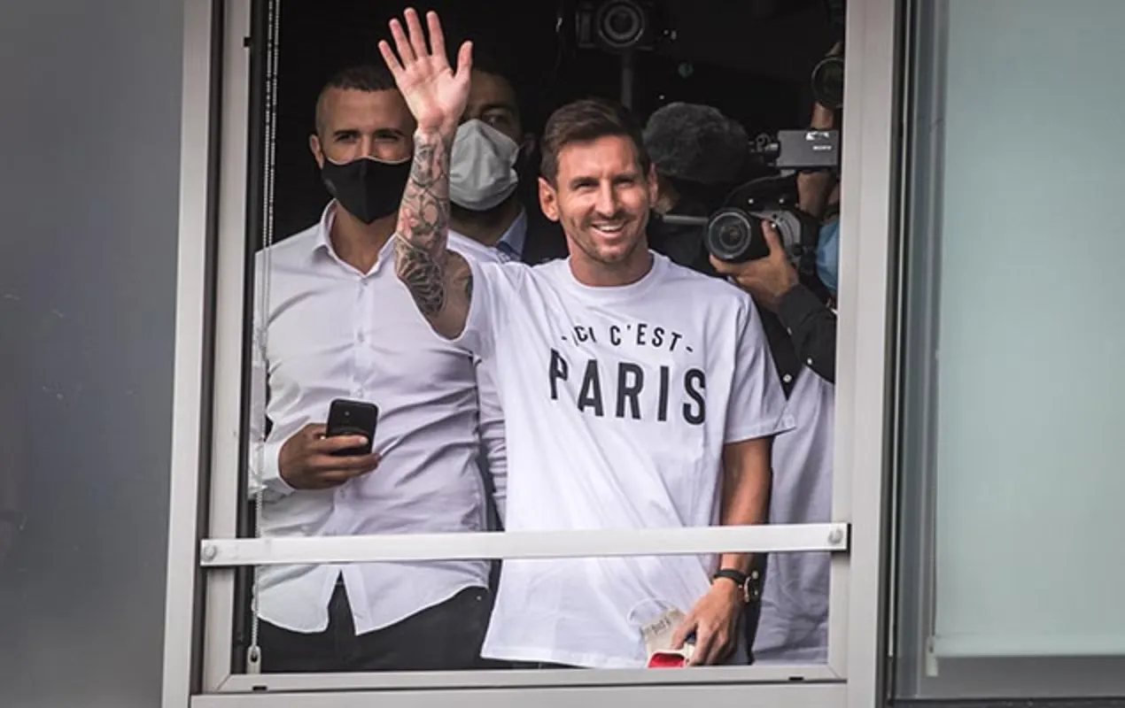 Imagem ilustrativa da imagem Messi vai jogar pelo Paris Saint-Germain e reeditar parceria com Neymar