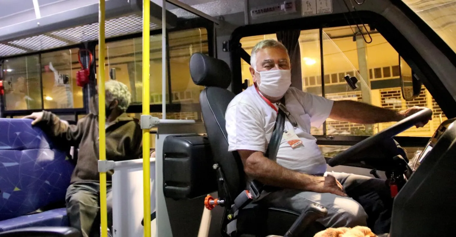 Arlindo Martins: "Por saber da necessidade e realidade deles, me sensibilizo e fico feliz em poder colaborar, com meu trabalho, para ajudar a oferecer suporte e tratamento digno”