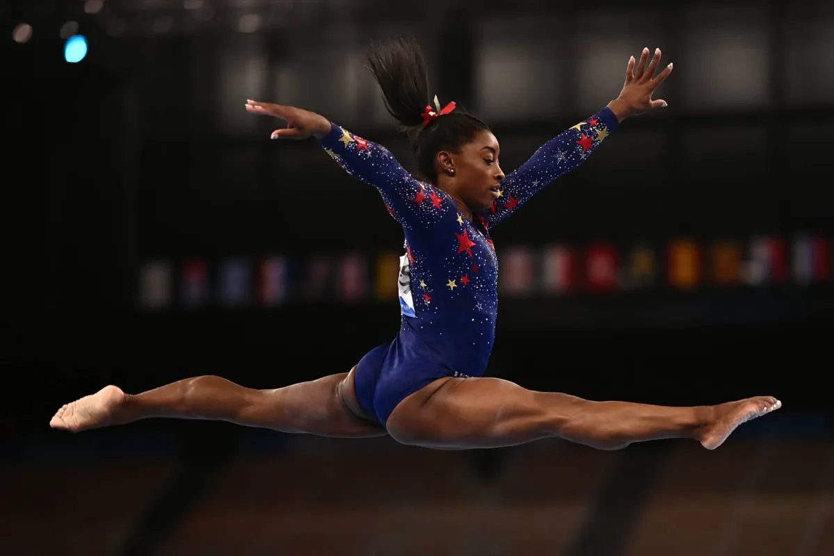SIMONE BILES (EUA)