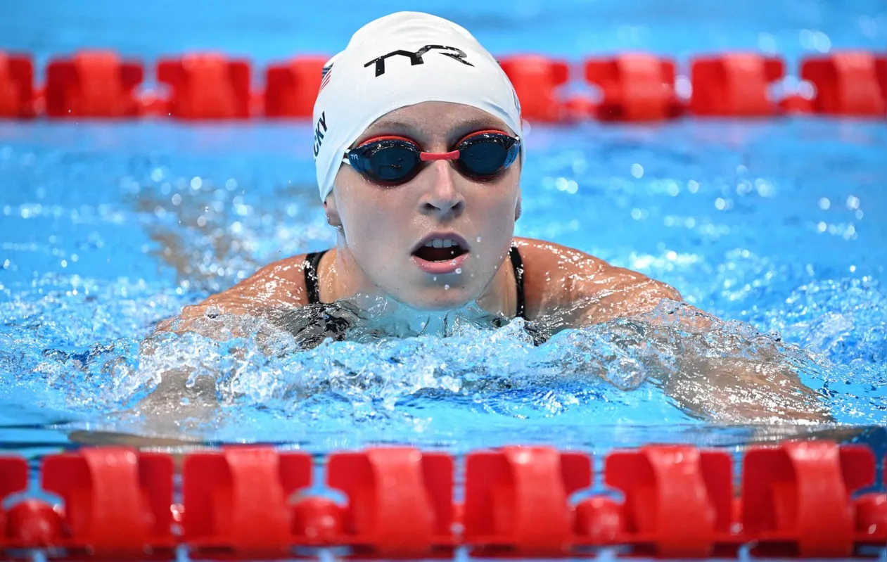 KATIE LEDECKY (EUA)
