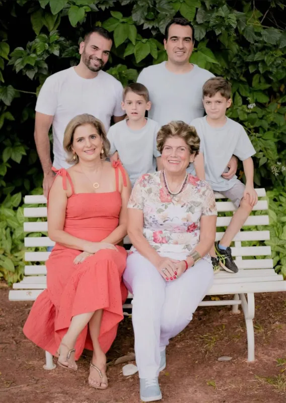 Imagem ilustrativa da imagem Para a álbum de famíia