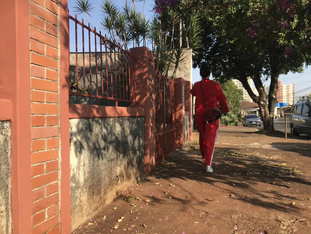 Maryune Zenti diz que prefere fazer muitos deslocamentos a pé