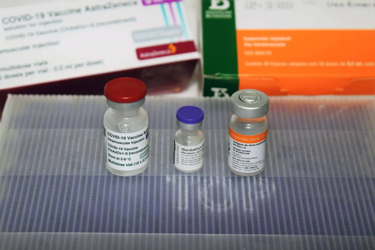 Imagem ilustrativa da imagem Por que os intervalos entre doses das vacinas contra Covid são diferentes?