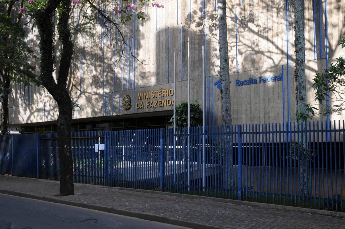 Imagem ilustrativa da imagem Receita Federal muda abordagem de empresas com suspeita de sonegação