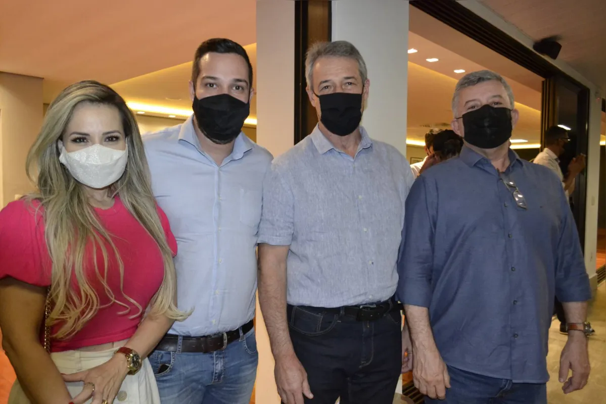 Imagem ilustrativa da imagem Reunião na Sociedade Rural com Guto Silva