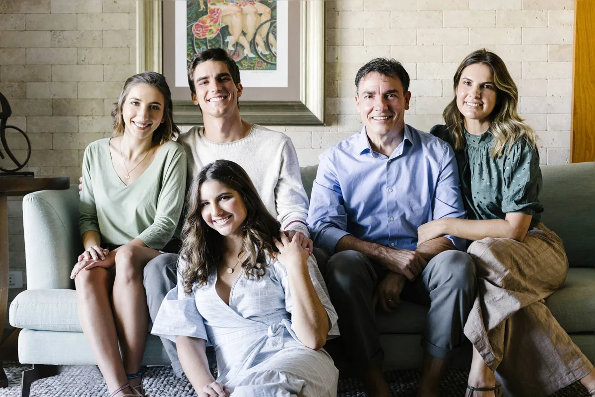Imagem ilustrativa da imagem Sorrisos – e planos – em família