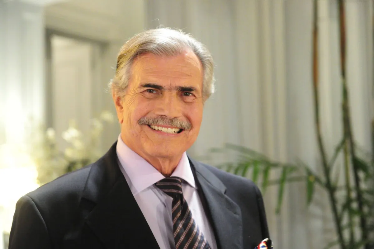 Tarcísio Meira pode ser considerado o rosto do século 20 da teledramaturgia nacional