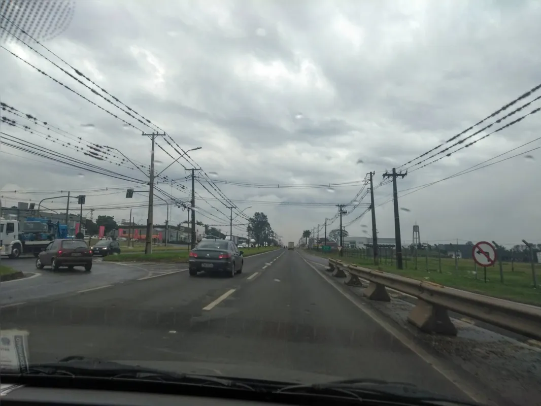 Imagem ilustrativa da imagem Tempo carrancudo. Que venha a abençoada chuva.
