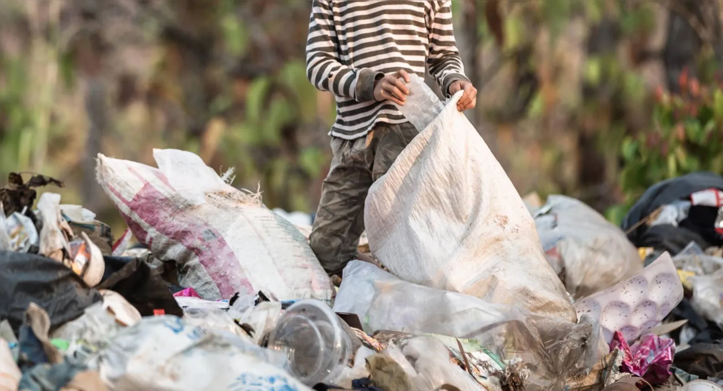  A exploração do trabalho infantil é um reflexo de um conjunto de desigualdades perpetuadas em nossas sociedades