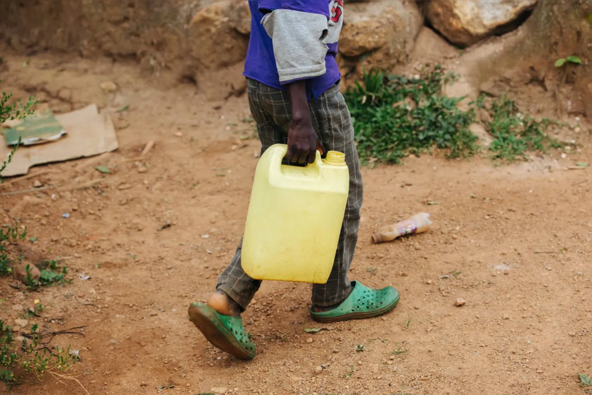 De acordo com o relatório, 820 milhões de crianças estão altamente expostas a ondas de calor