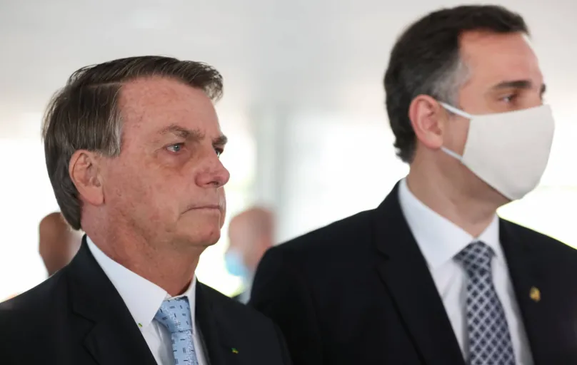 Bolsonaro disse que  Pacheco  "agiu de maneira diferente de como agiu no passado"