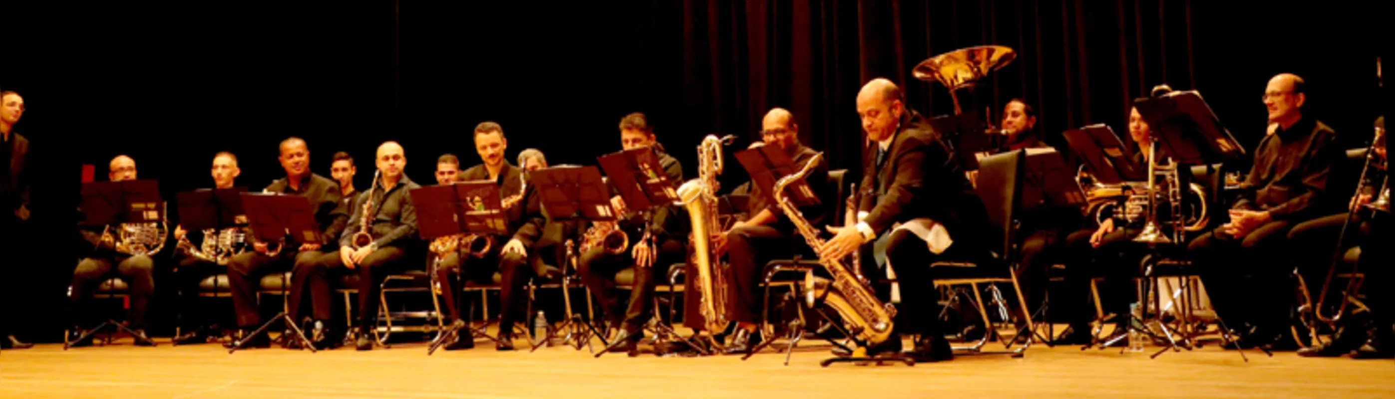 Orquestra de Metais Londrina faz seu primeiro concerto ao ar livre após a pandemia