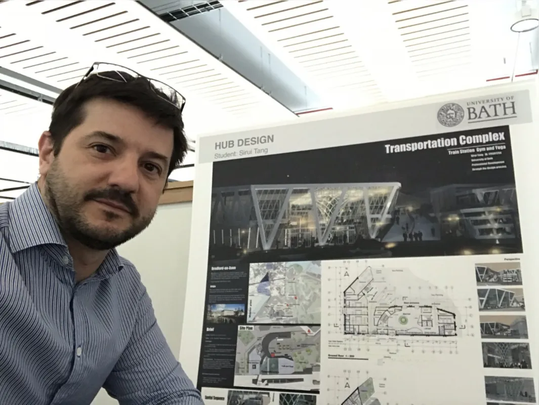 Formado pela UEL, o pesquisador Ricardo Codinhoto trabalha hoje na Universidade de Bath, na Inglaterra  