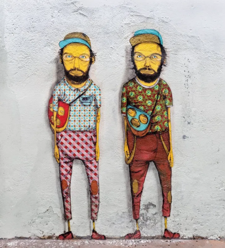 Os gêmeos Gustavo e Otávio partiram de uma forte imersão na cultura hipo hop para começar seu trabalho nos anos 1980