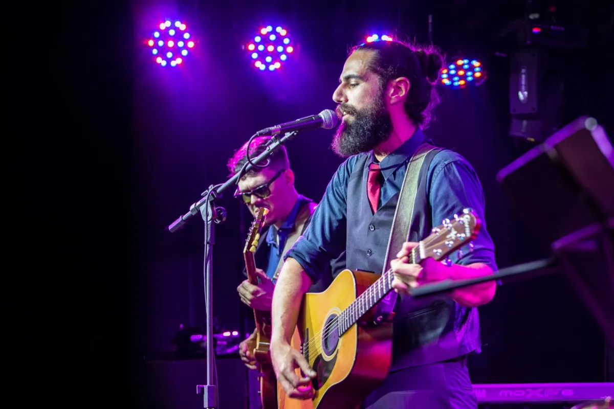 O guitarrista Diego Munhon também participa da abertura do Festival