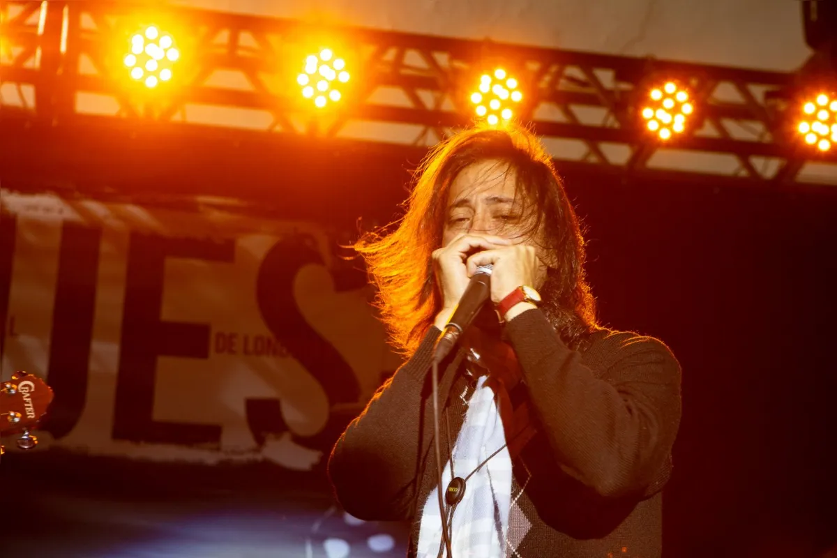 Igor Kasuya: gaitista londrinense que se dedica profissionalmente ao blues também se apresenta na noites desta sexta