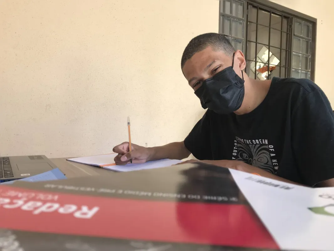 Willian Luiz dos Santos:  "Estou sempre lendo artigos científicos e eu espero, um dia, poder contribuir com pesquisas para o avanço de tratamentos"