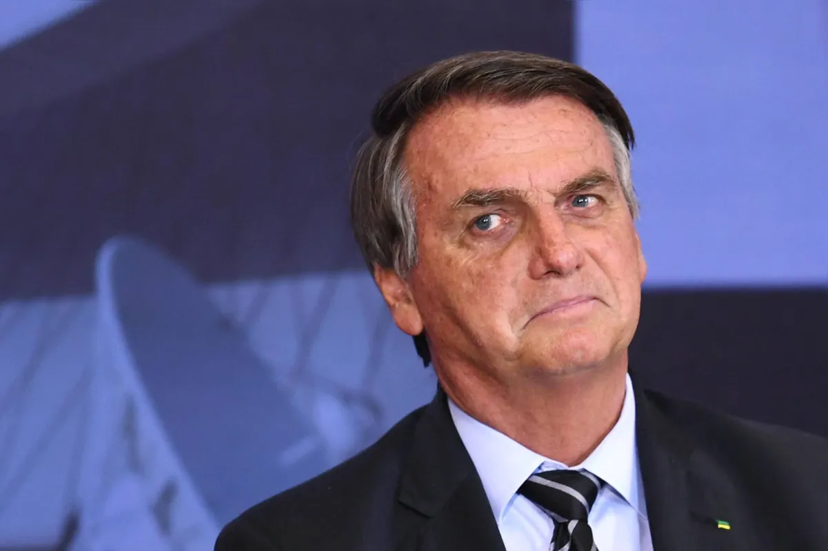 Imagem ilustrativa da imagem Evangélicos não trocam Bolsonaro por Lula, apesar de aborrecidos com governo, mostra Datafolha