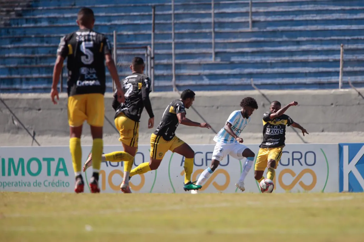 Imagem ilustrativa da imagem LEC enfrentará o Cascavel na final do Paranaense