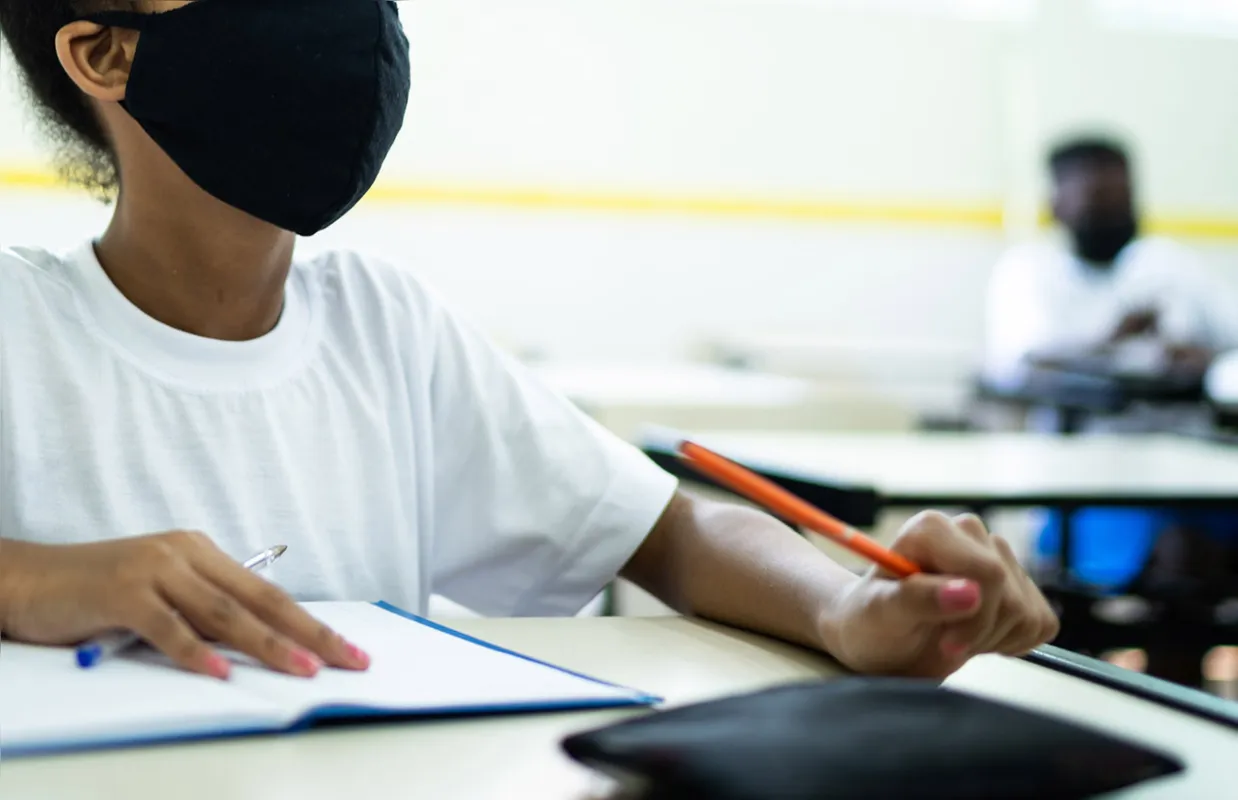Imagem ilustrativa da imagem Na contramão dos países da OCDE, Brasil não aumentou investimentos em educação na pandemia