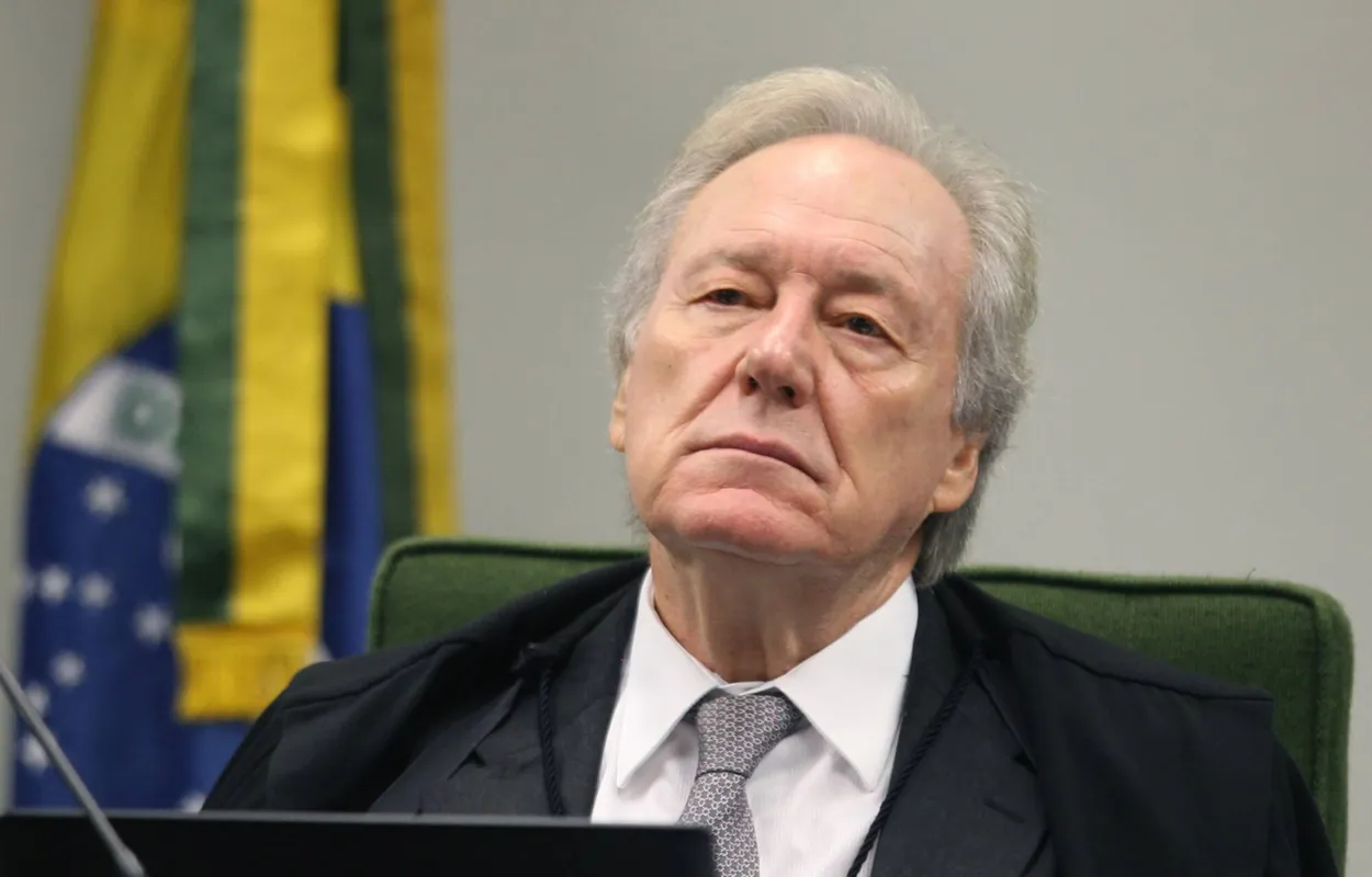 Imagem ilustrativa da imagem STF julgará no plenário físico ação que pede prazo para votação de pedidos de impeachment