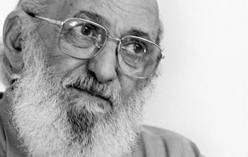 Paulo Freire: no exterior, educador dá nome a 20 institutos