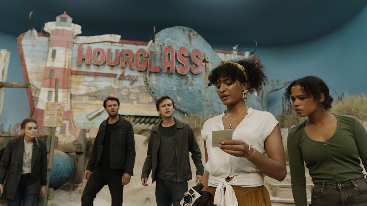 'Escape Room 2: Tensão Máxima' chega aos cinemas para surpreender os fãs de suspense