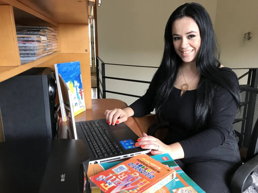 Luciana Cogo: "Trabalhar com as crianças é a realização de um sonho" 