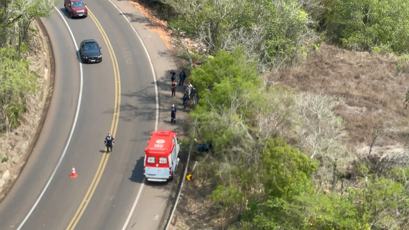 O advogado e pastor evangélico Gilberto Vilas Boas, 37, morreu em um acidente no início da tarde deste domingo (26), na PR-487, no trecho entre Iretama e Luiziana