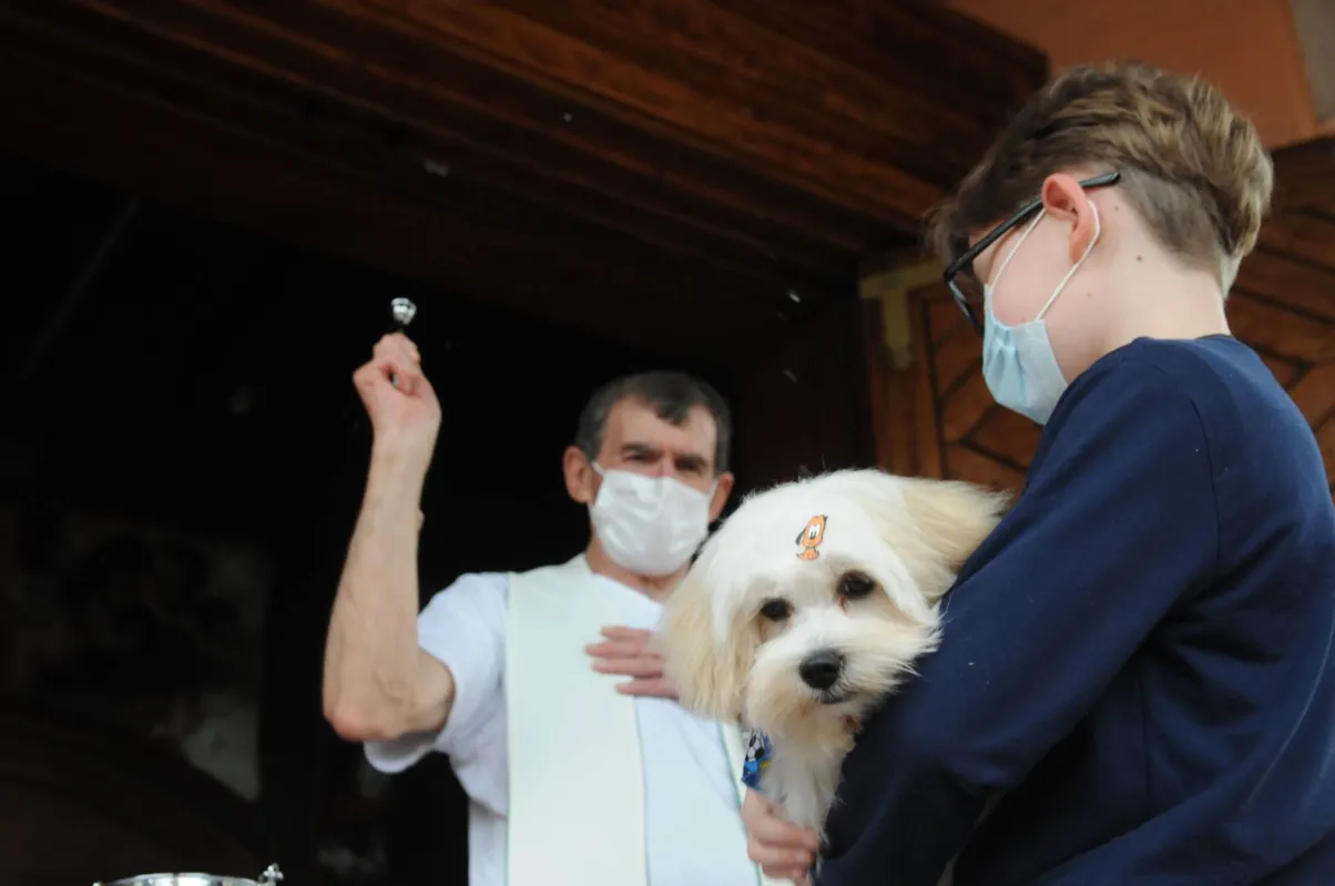 Responsável pela bênção, padre Moacir Gionco destacou que os animais são criaturas de Deus