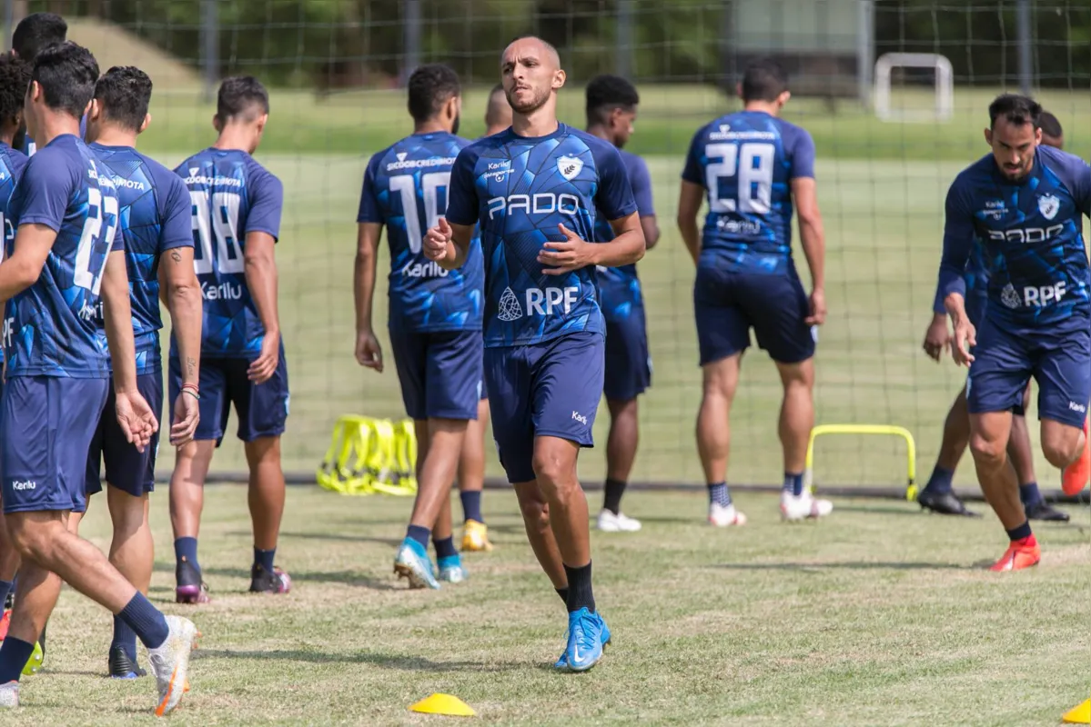 O meia Marcelo Freitas entrou bem contra o Vitória e será titular no duelo em Florianópolis com o Avaí 