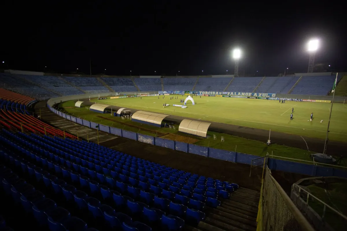 Imagem ilustrativa da imagem Londrina confirma volta do público no jogo contra o Vitória