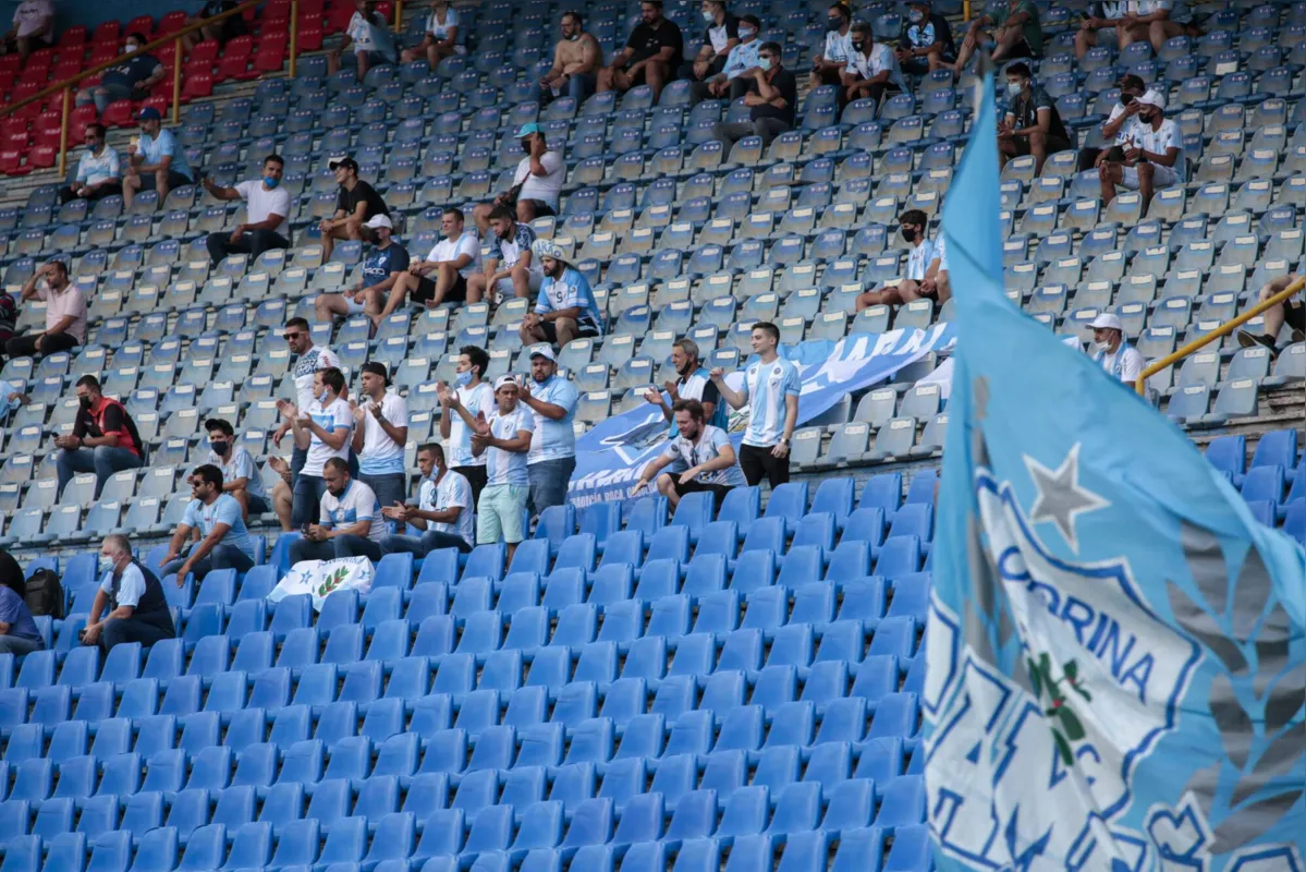 Imagem ilustrativa da imagem Londrina faz promoção de ingressos para jogo da Série B