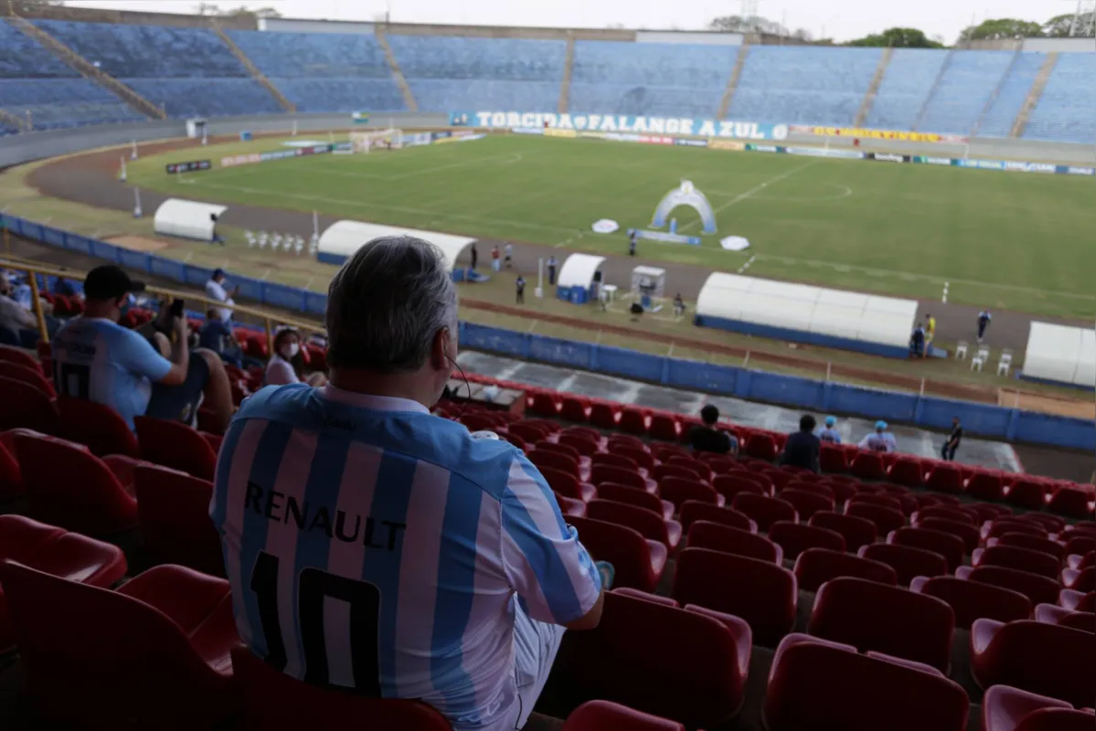 Imagem ilustrativa da imagem Londrina inicia venda de ingressos para a final do Paranaense