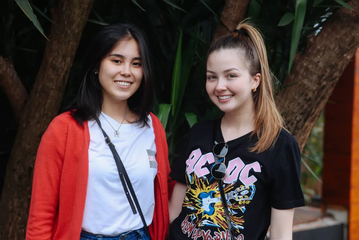 Mayra Tanaka e Lívia Guerchmann
