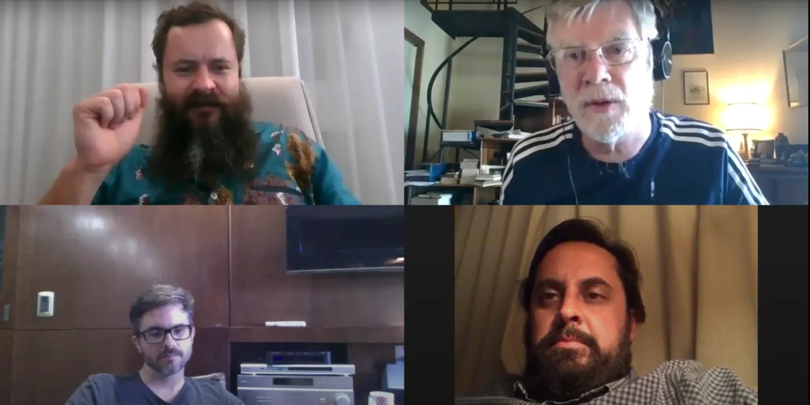 Luis Wielewicki, Alan Thomas, Gabriel Bertin e Antonio Augusto Martins Cesar formam o grupo que comanda "O Corsário" desde o tempo em que eram estudantes, há três décadas