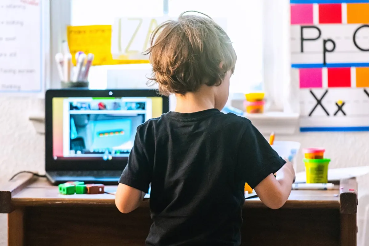 Imagem ilustrativa da imagem O futuro do ensino - o hibridismo e o homeschooling no Paraná