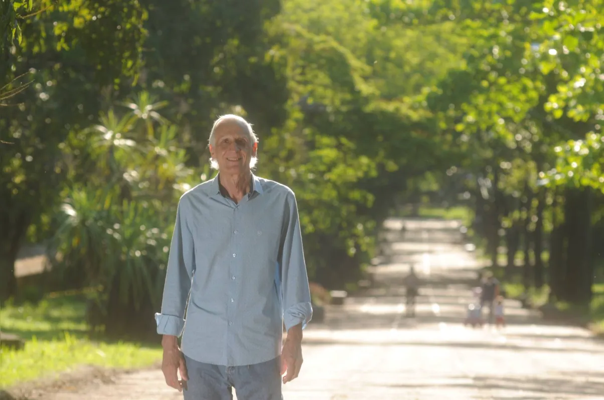 Paulo Basoli: "Já visitei todas as outras sete universidades estaduais do Paraná e posso dizer que não existe nenhuma mais bela do que a nossa UEL" 