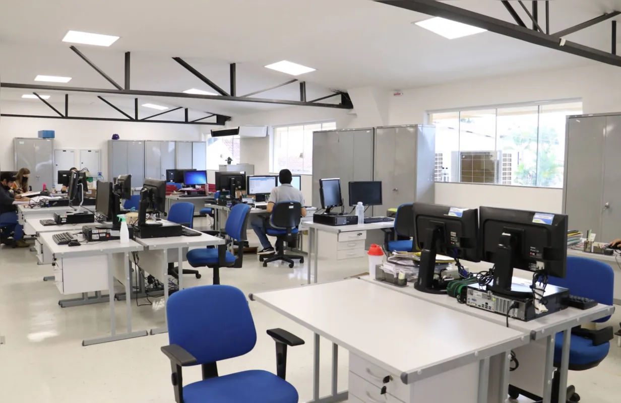 Imagem ilustrativa da imagem Secretaria de Educação de Londrina funciona em nova sede