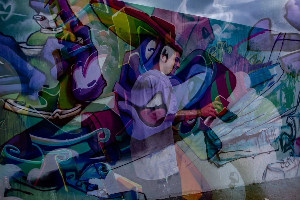 Imagem ilustrativa da imagem Arte e cor preenchem muro de cemitério em Londrina
