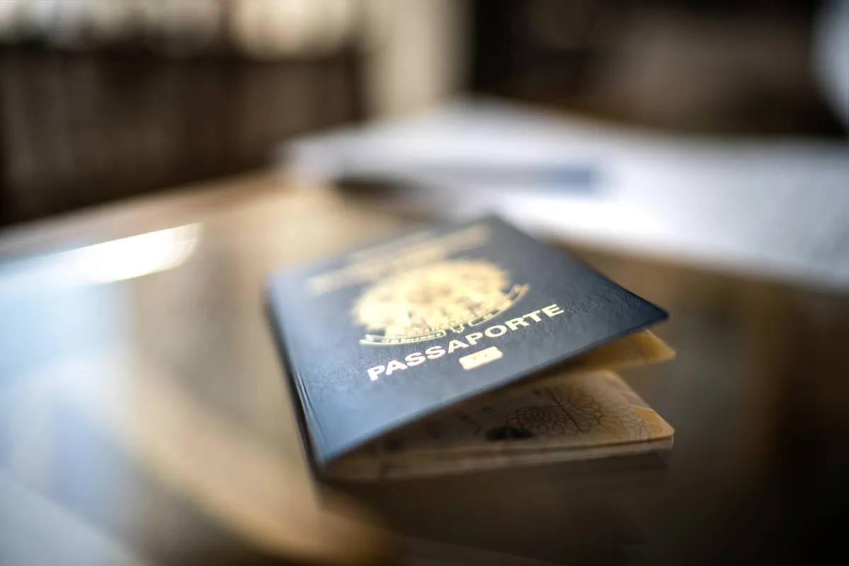 Imagem ilustrativa da imagem Flexibilização da pandemia motiva aumento na procura por passaportes