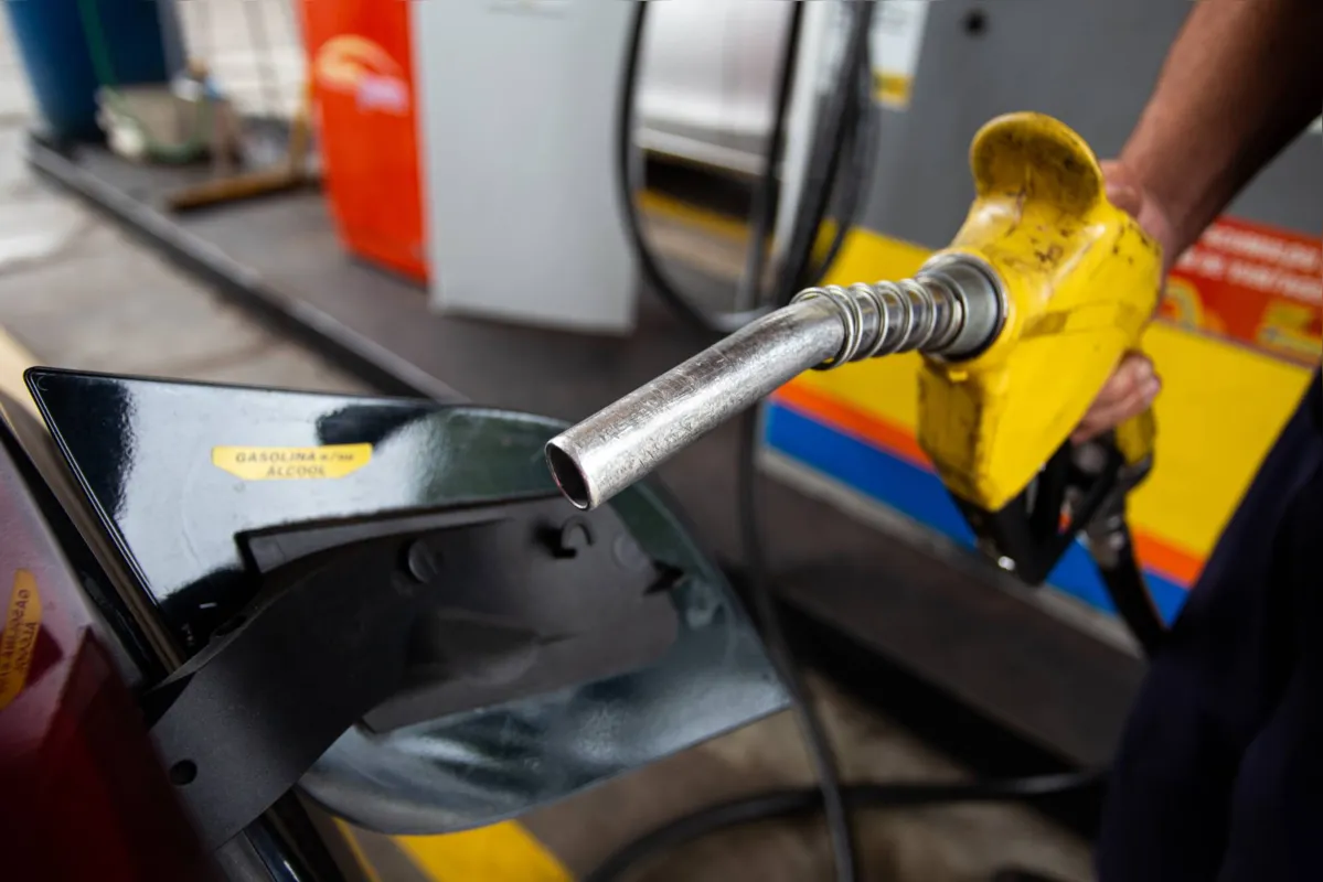 Imagem ilustrativa da imagem Gasolina acumula alta de 38% desde o início do ano em Londrina