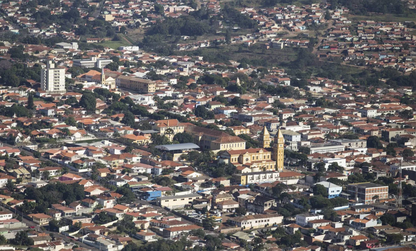 Jacarezinho, no Norte Pioneiro, quer atrair comerciantes e turistas da região 