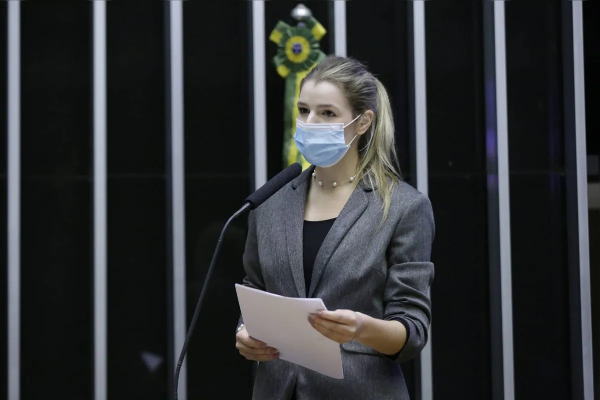 A deputada Luísa Canziani destinou emenda parlamentar para conclusão das obras do campus de Londrina