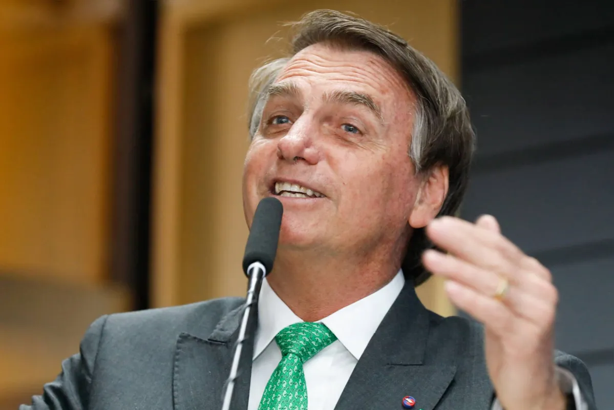 Imagem ilustrativa da imagem Bolsonaro diz que está 99% fechado com PL